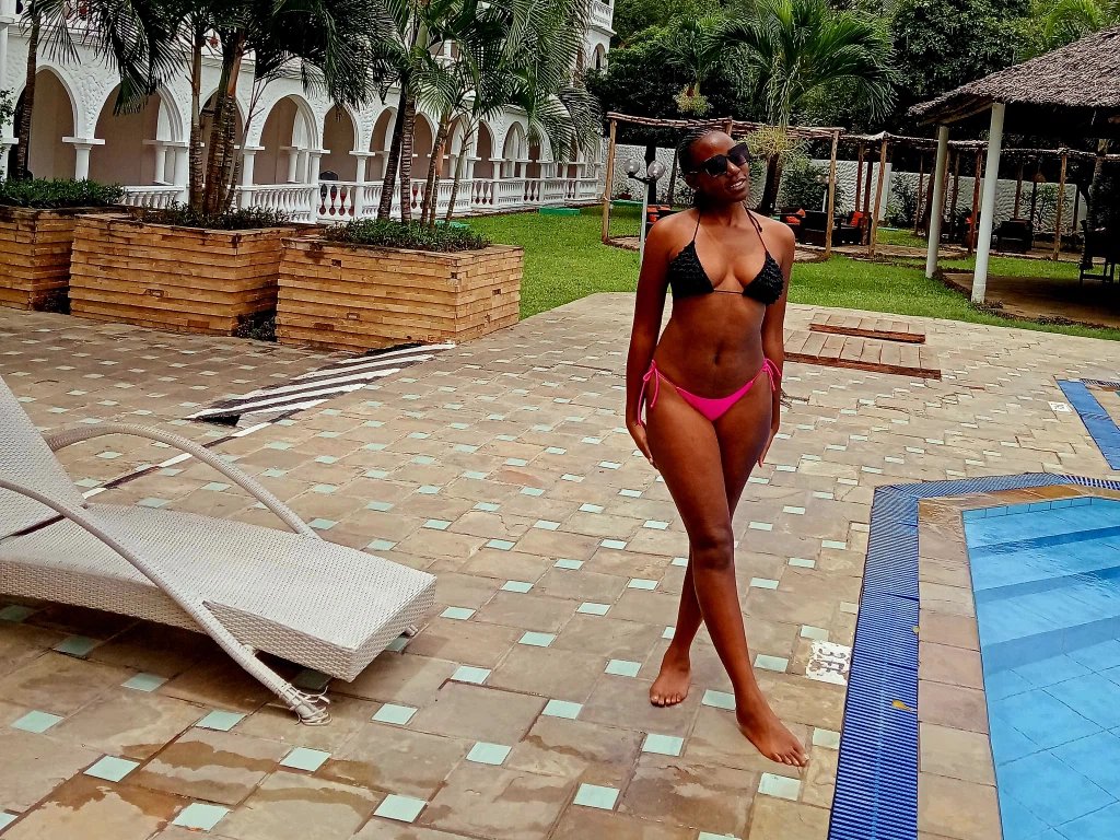 Profilbild von Elise - 28 Jahre, Schlank