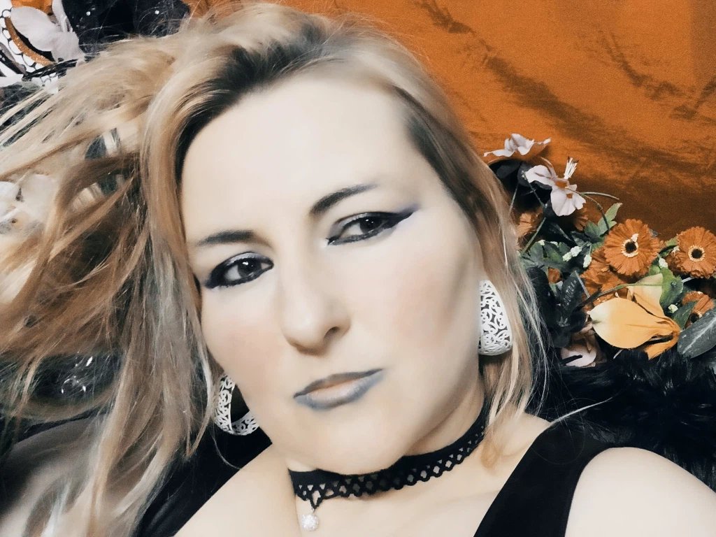 Profilbild von GeileKory - 43 Jahre, Normal