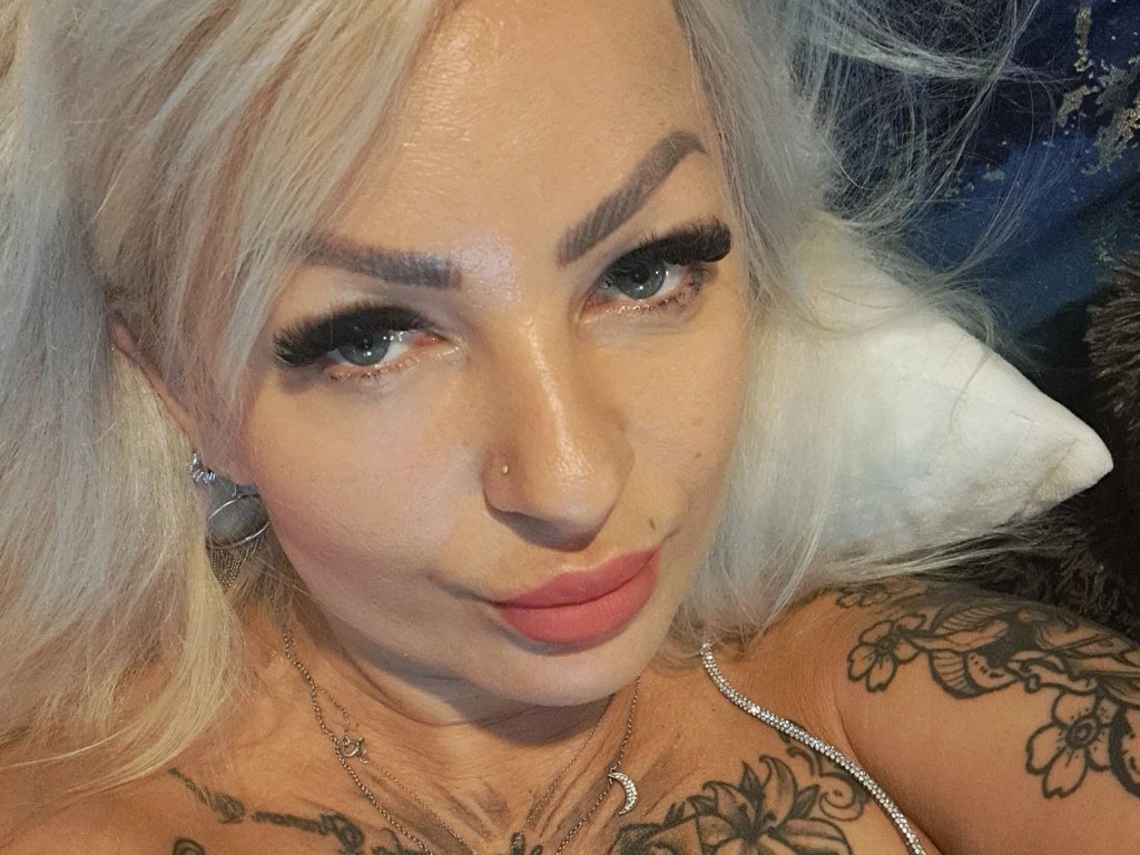 Profilbild von Prettypoison - 28 Jahre, Normal