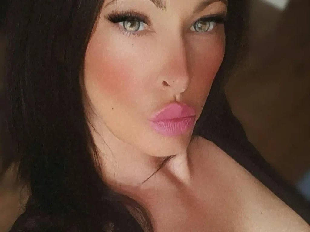 Profilbild von TaliaVaiolet - 43 Jahre, Schlank